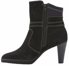 Tacoma: Black Roughout Leather LIMITED STOCK