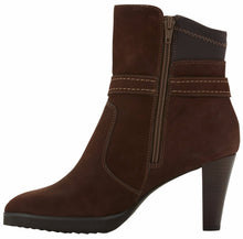 Tacoma: Brown Roughout Leather