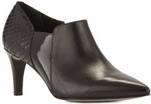 Smart: Black Leather/Patent Leather/Snake Print