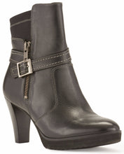 Tacoma: Black Cashmere Leather