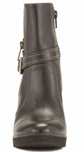 Tacoma: Black Cashmere Leather