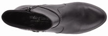 Tacoma: Black Cashmere Leather