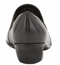Teri: Black Leather