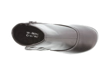 Zenith: Black Leather