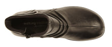 Zuri: Black Leather